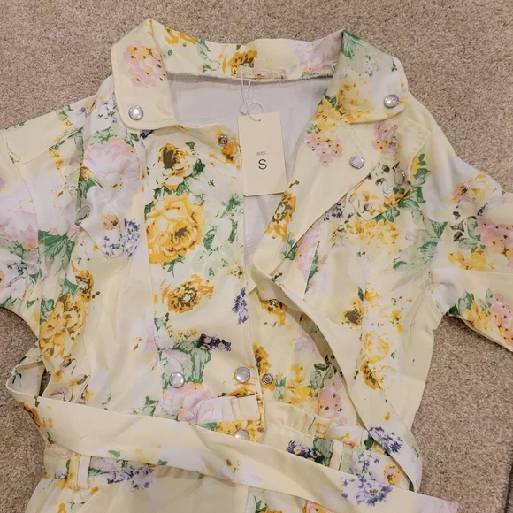 Floral Jumpsuit - Picture 6 of 10